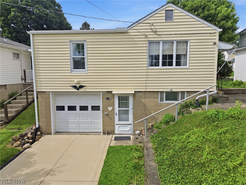 431 Ballard Avenue Newark OH 43055