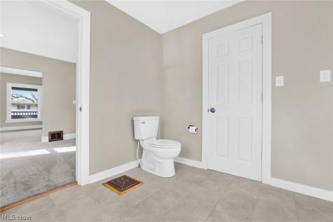 941 Carnegie Avenue Akron OH 44314