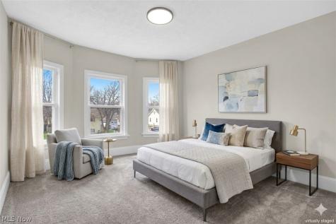 941 Carnegie Avenue Akron OH 44314