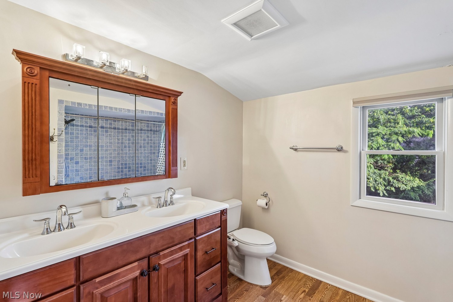 26720 Normandy Road Bay Village OH 44140