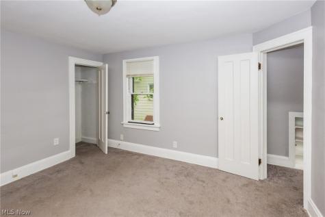 858 Roanoke Road Cleveland Heights OH 44121