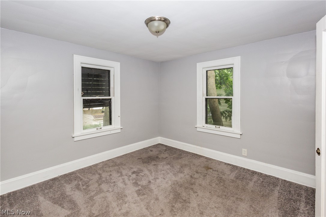 858 Roanoke Road Cleveland Heights OH 44121