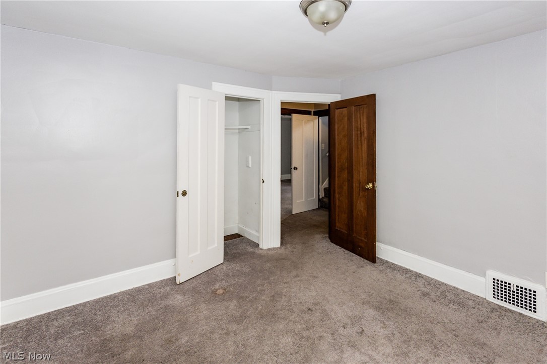 858 Roanoke Road Cleveland Heights OH 44121