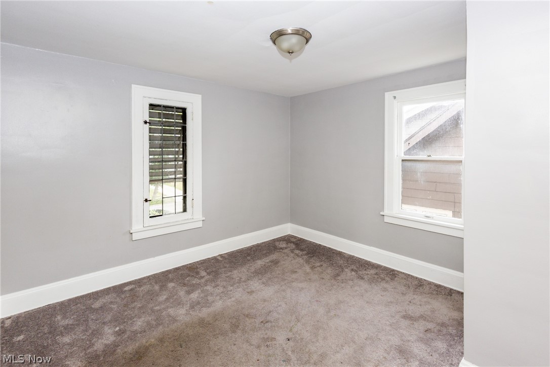 858 Roanoke Road Cleveland Heights OH 44121