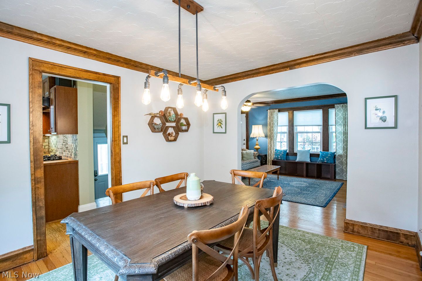 2175 Brown Road Lakewood OH 44107