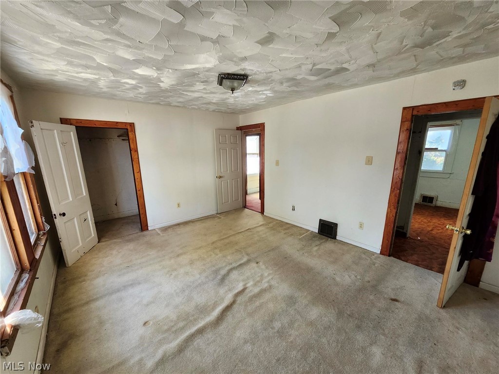1464 E 120th Street Cleveland OH 44106
