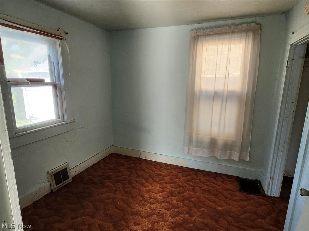 1464 E 120th Street Cleveland OH 44106