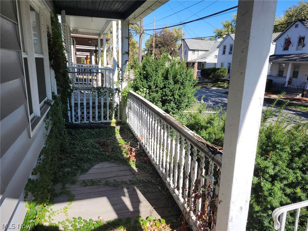 1464 E 120th Street Cleveland OH 44106