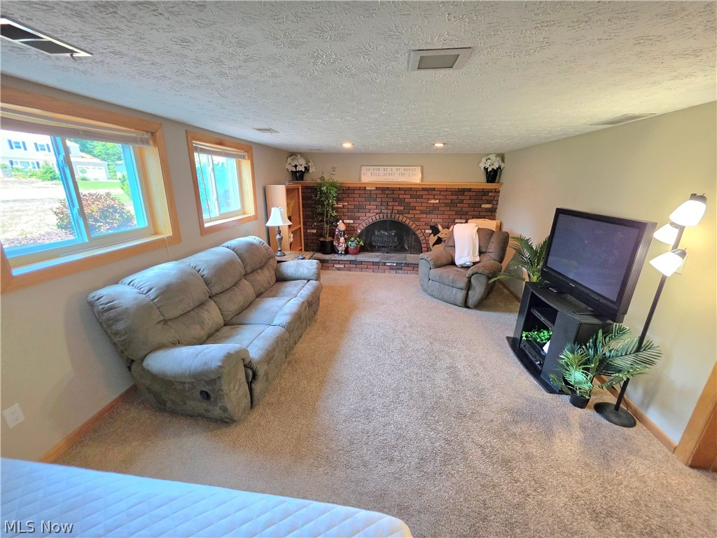 7095 Hoover Drive Mentor OH 44060