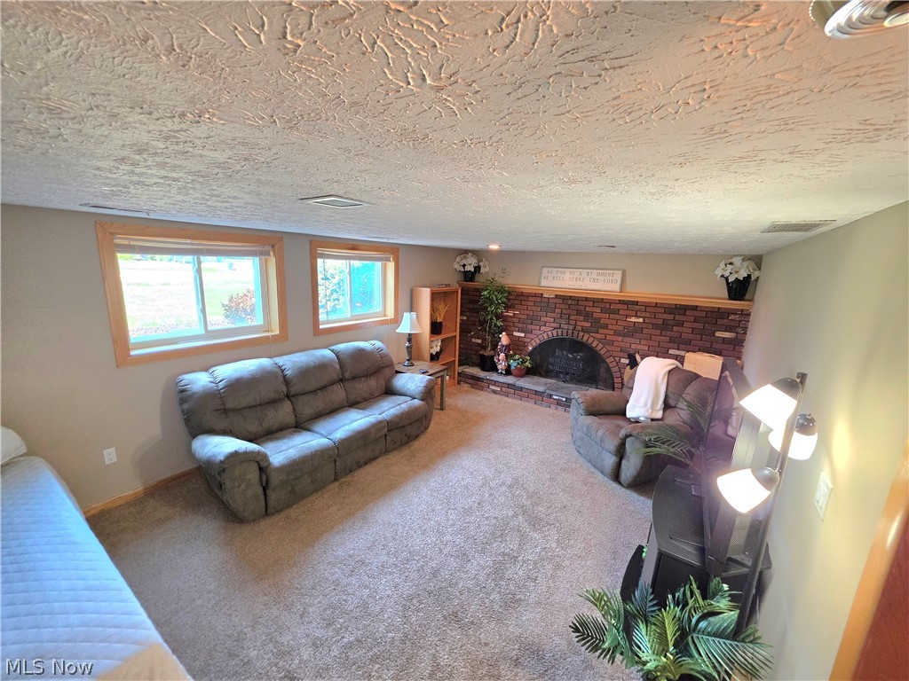 7095 Hoover Drive Mentor OH 44060