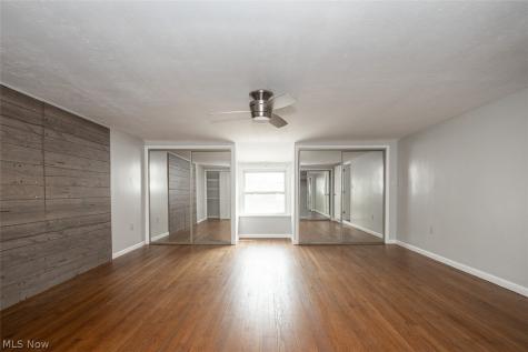 4855 Edsal Drive Lyndhurst OH 44124
