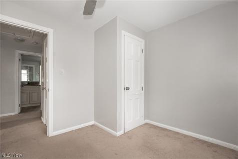 4855 Edsal Drive Lyndhurst OH 44124