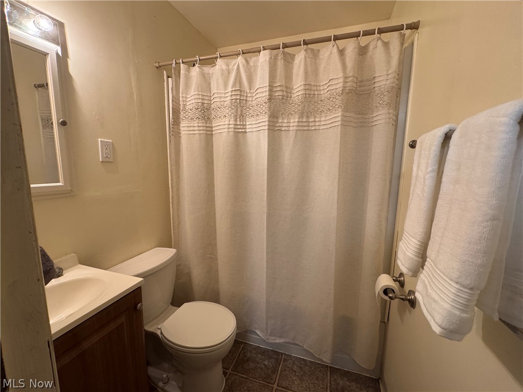 251 Idlewood Road Austintown OH 44515