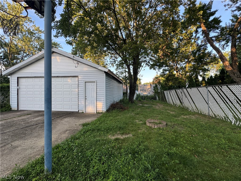 251 Idlewood Road Austintown OH 44515