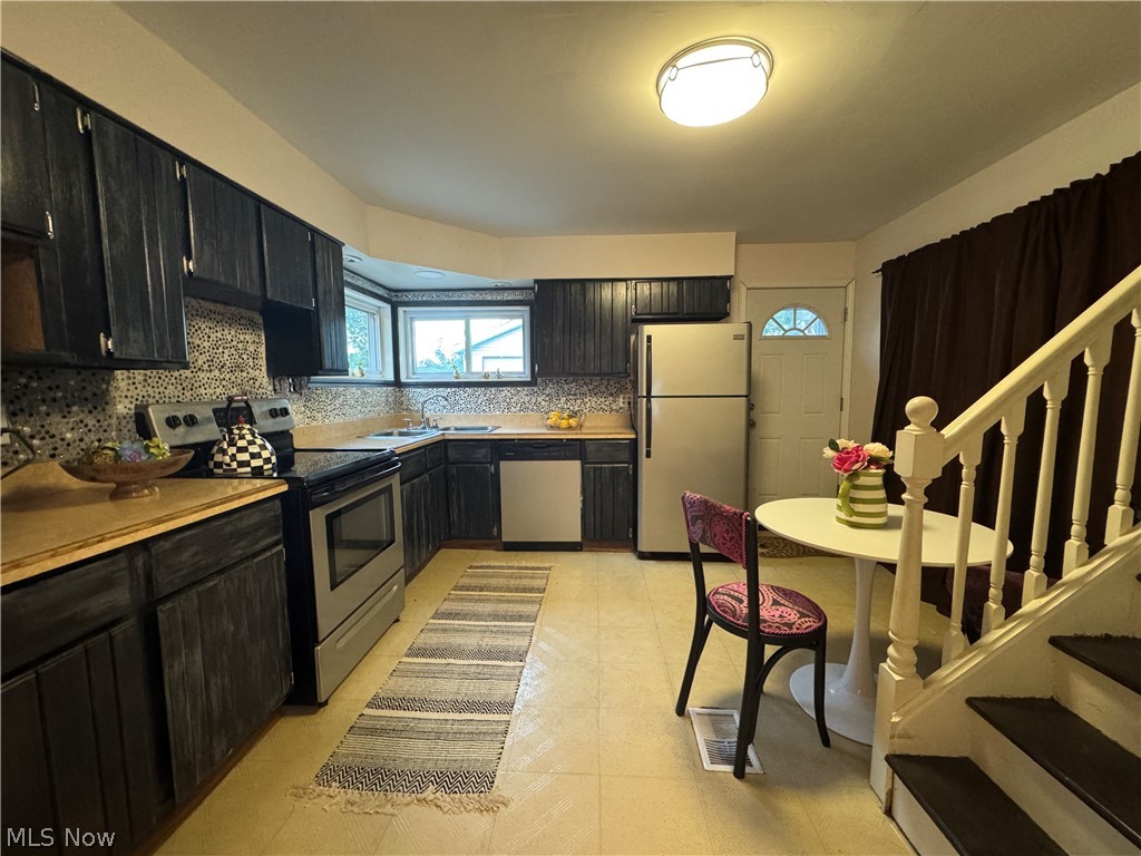 251 Idlewood Road Austintown OH 44515