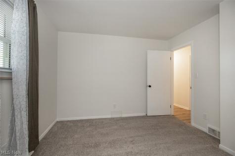 634 N Hawkins Avenue Akron OH 44313