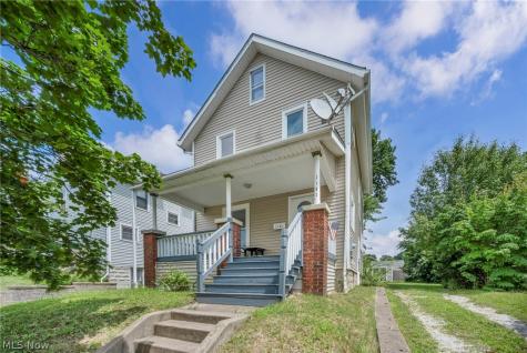 2103 13th Street SW Akron OH 44314