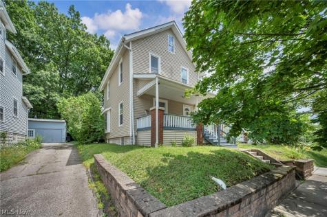 2103 13th Street SW Akron OH 44314
