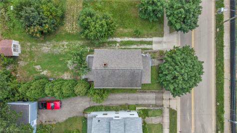 2103 13th Street SW Akron OH 44314