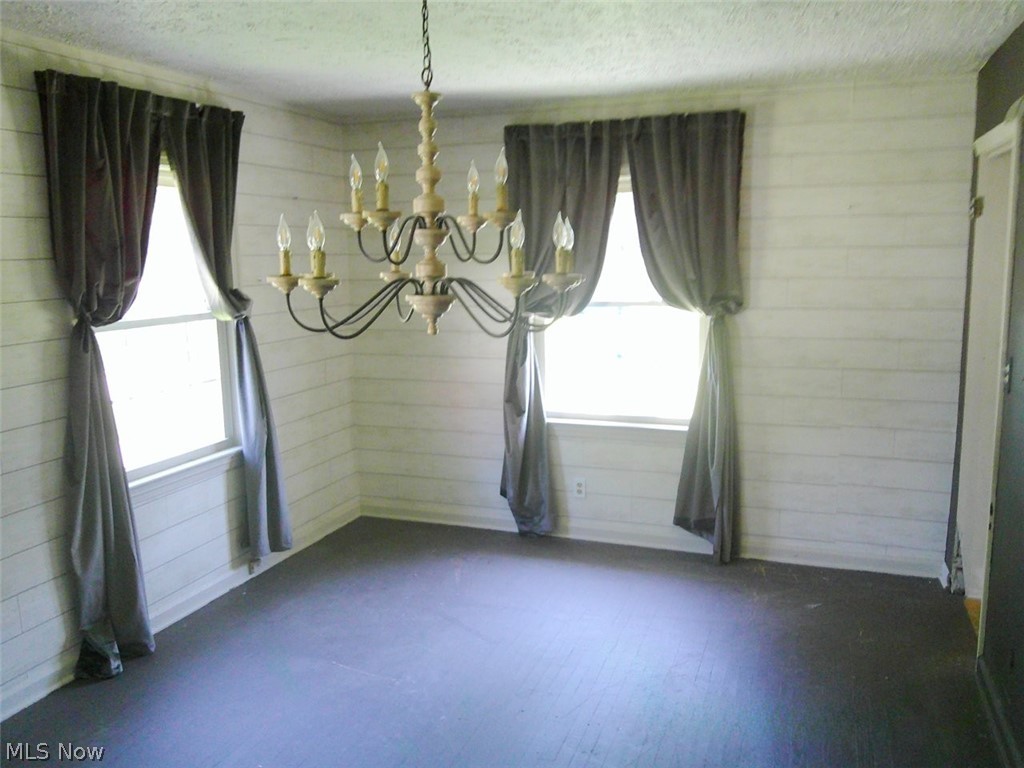 215 48th Street NW Canton OH 44709