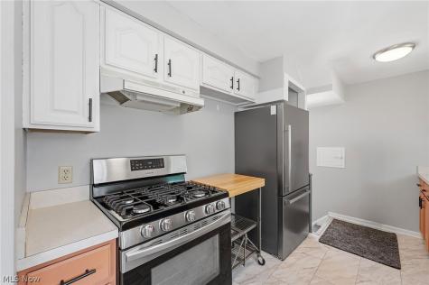 18300 Waterbury Avenue Maple Heights OH 44137