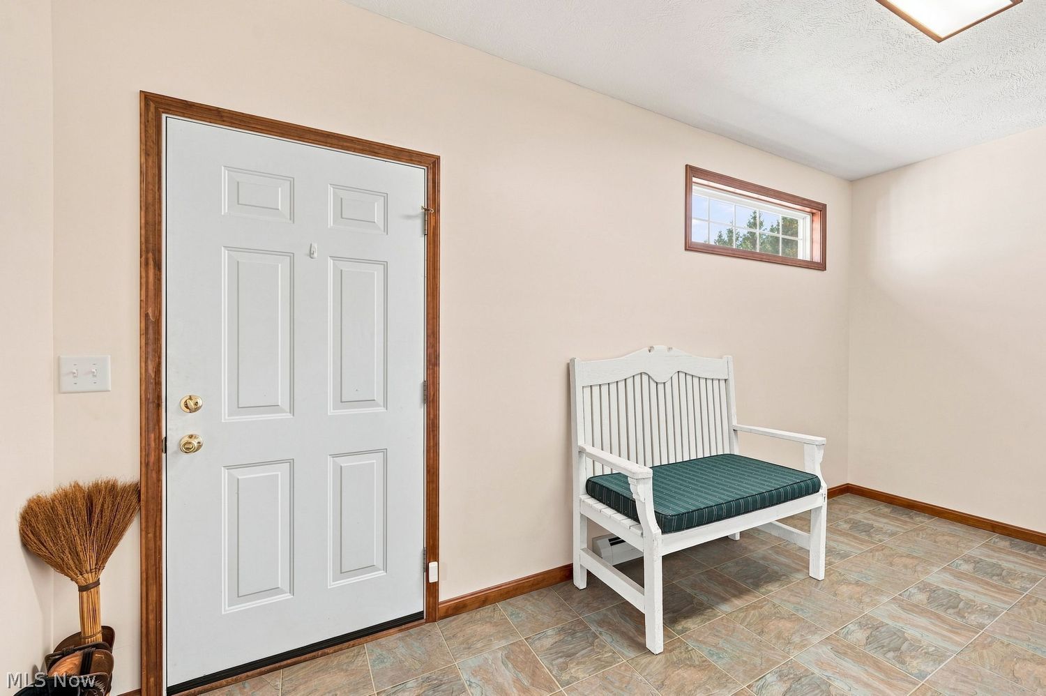 12793 Old State Road Huntsburg OH 44046