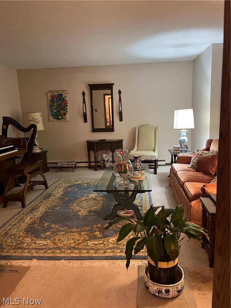 5627 London Drive Austintown OH 44515