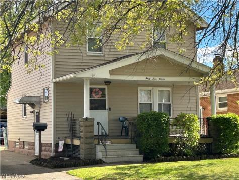 4411 Maplecrest Avenue Parma OH 44134