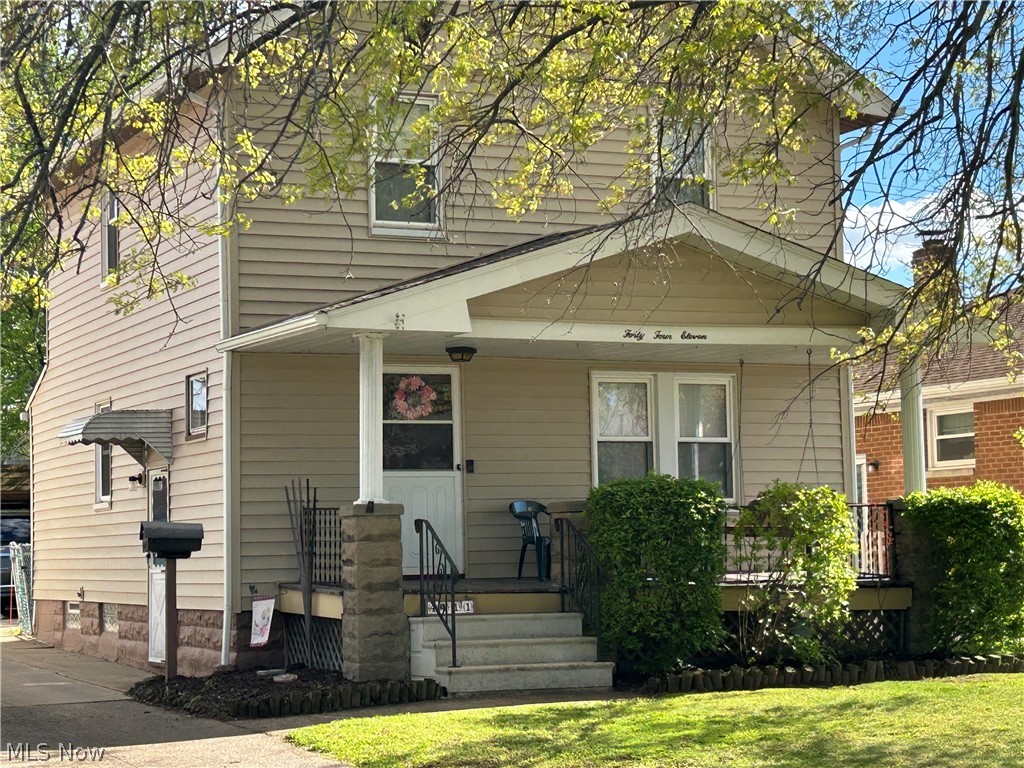 4411 Maplecrest Avenue Parma OH 44134