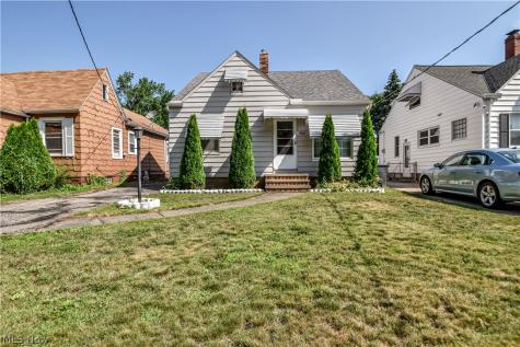 908 Wexford Avenue Parma OH 44134