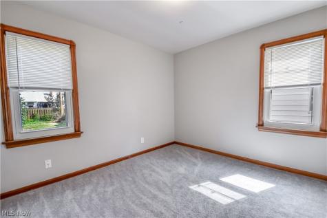 908 Wexford Avenue Parma OH 44134