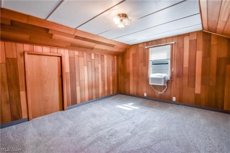 908 Wexford Avenue Parma OH 44134