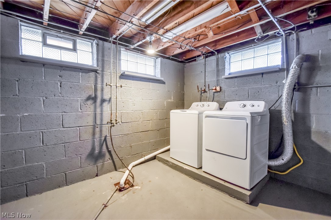 908 Wexford Avenue Parma OH 44134