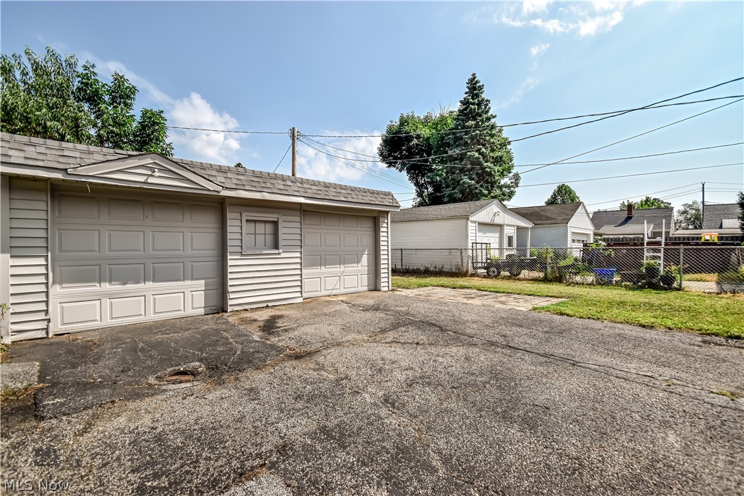 908 Wexford Avenue Parma OH 44134