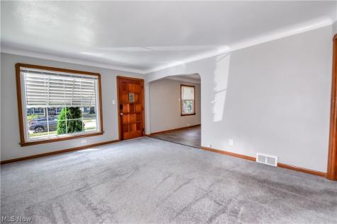 908 Wexford Avenue Parma OH 44134