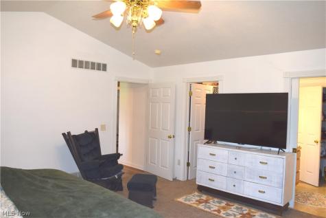 4777 Waterloo Road Atwater OH 44201