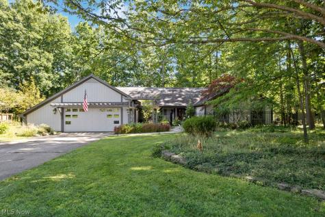 870 Beechwood Drive Medina OH 44256