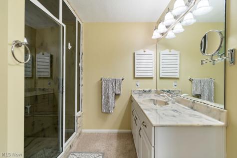 870 Beechwood Drive Medina OH 44256