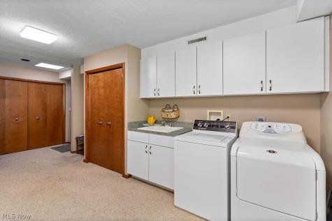 870 Beechwood Drive Medina OH 44256