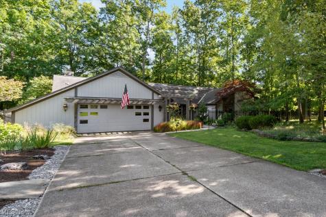 870 Beechwood Drive Medina OH 44256