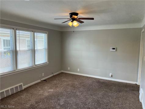 3968 E 147th Street Cleveland OH 44128