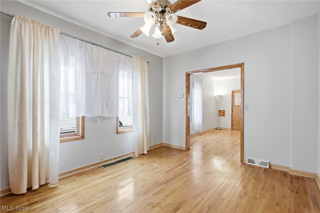 6609 Lansing Avenue Cleveland OH 44105