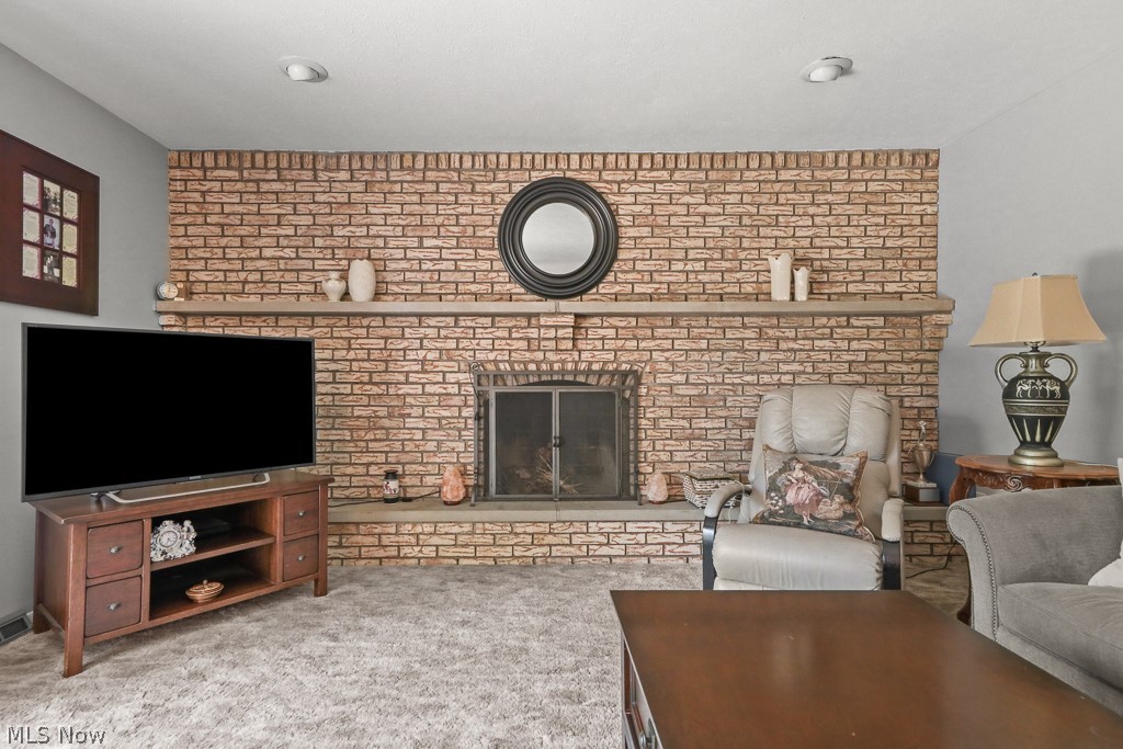 7159 Rustic Oval Independence OH 44131