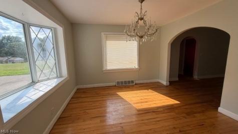 820 Woodlawn Avenue NW Canton OH 44708