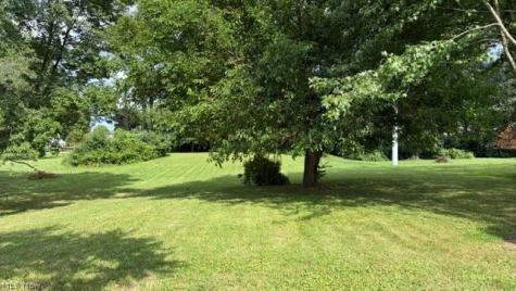820 Woodlawn Avenue NW Canton OH 44708