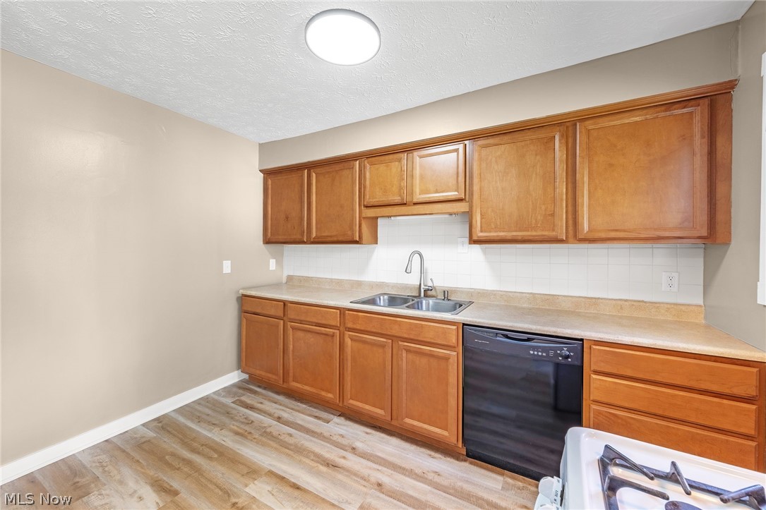 8995 Spring Drive Windham OH 44288