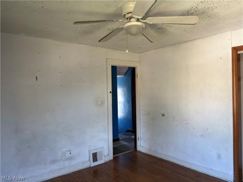 21870 Priday Avenue Euclid OH 44123