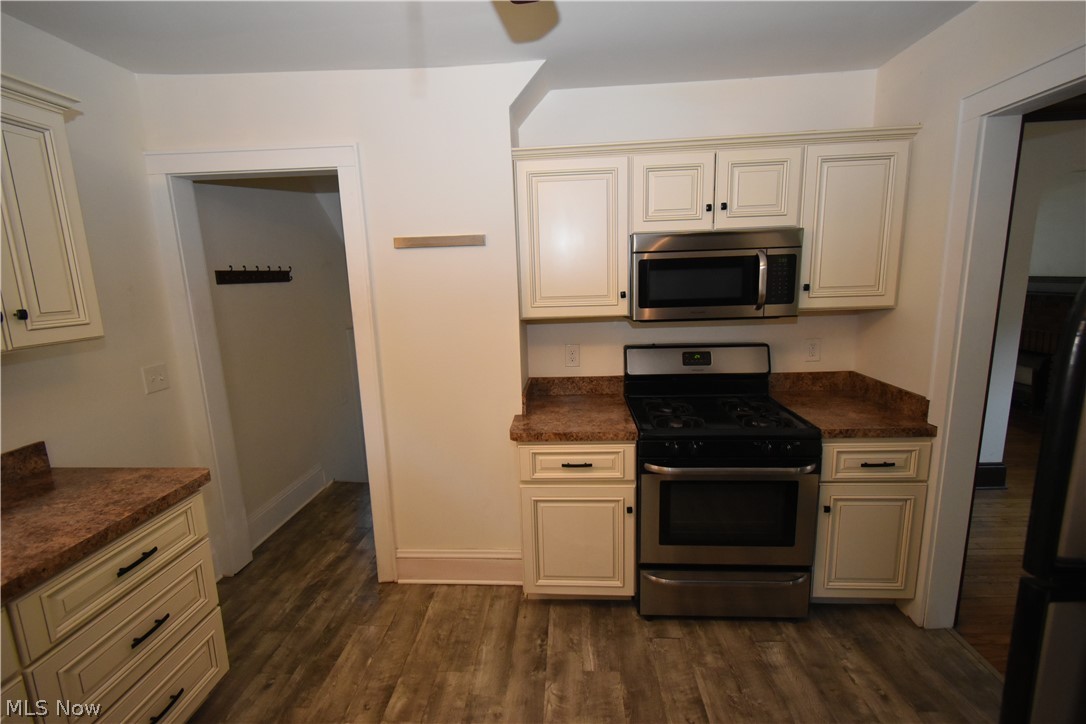 3608 W 133rd Street Cleveland OH 44111