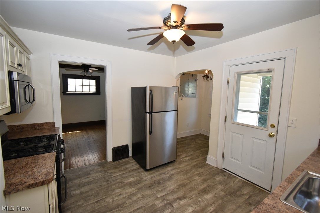 3608 W 133rd Street Cleveland OH 44111