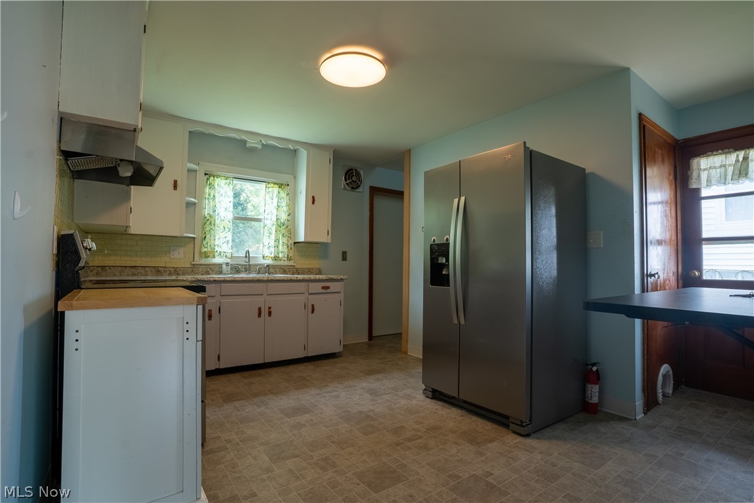 220 Willow Avenue NE Massillon OH 44646